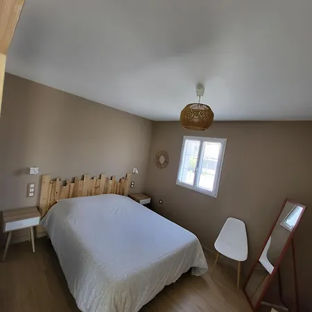 Les Mondaines - Les Hirondelles